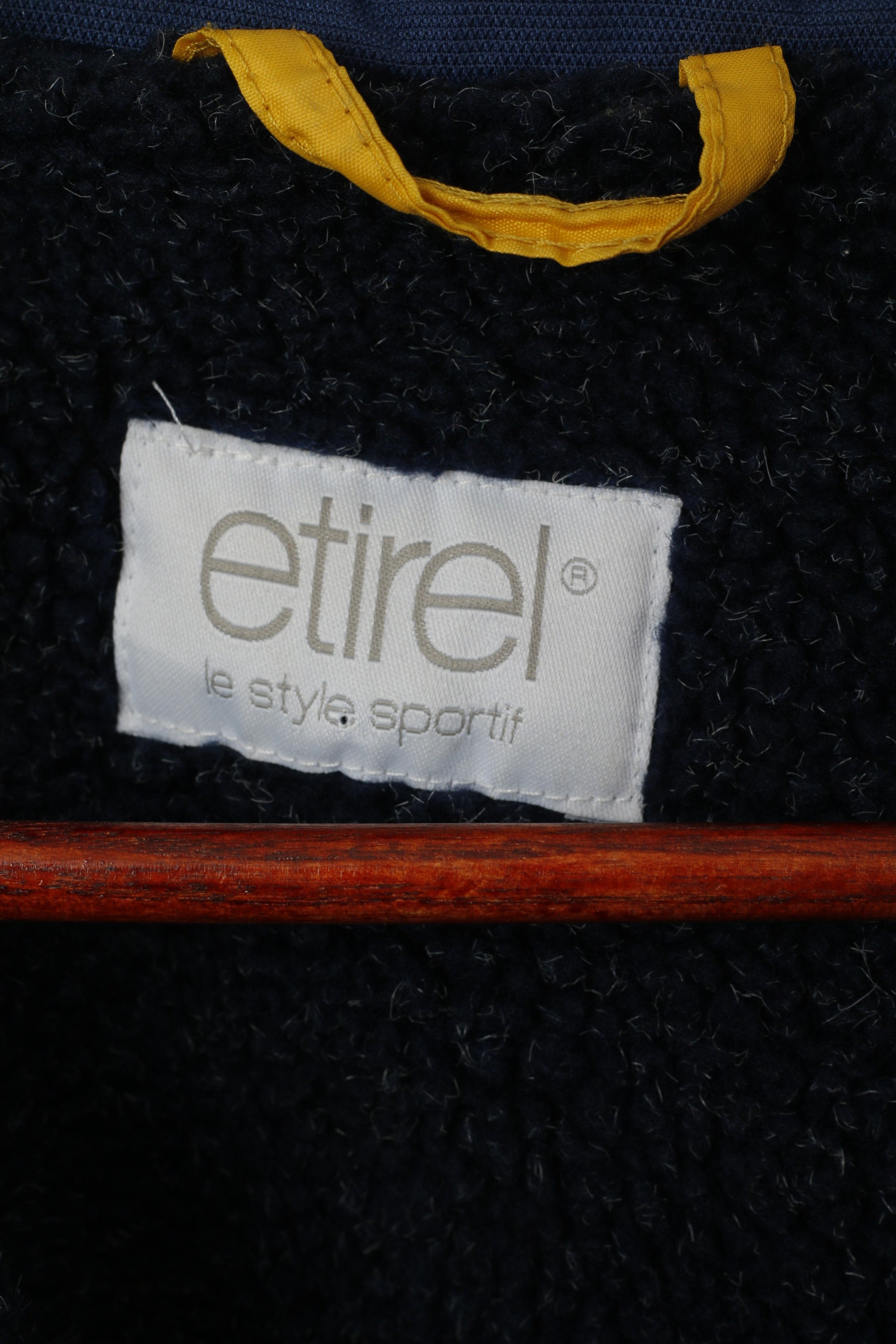 Etirel le style sportif Men XXL Jacket Yellow Rembourré Ski Full Zipper Vintage Sport Top